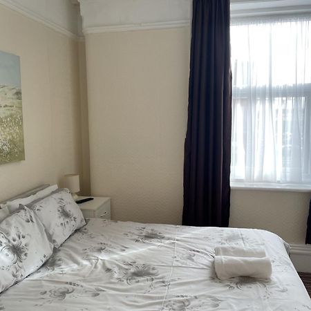 San Diego Guest House - Near Pleasure Beach 블랙풀 외부 사진