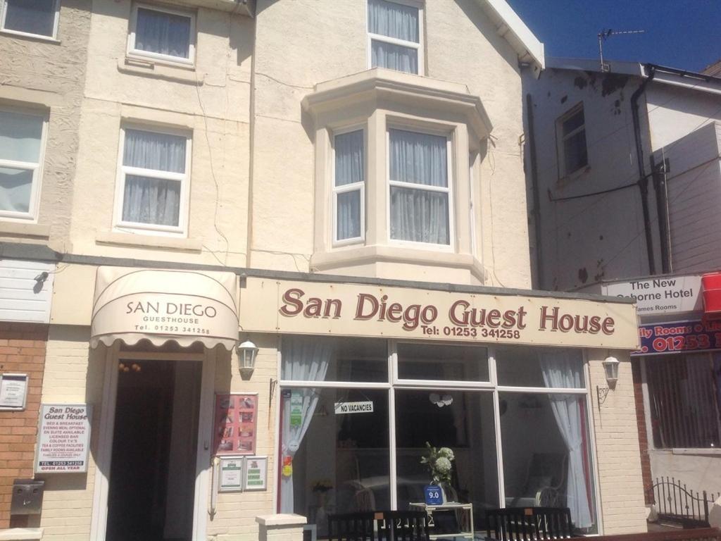 San Diego Guest House - Near Pleasure Beach 블랙풀 외부 사진